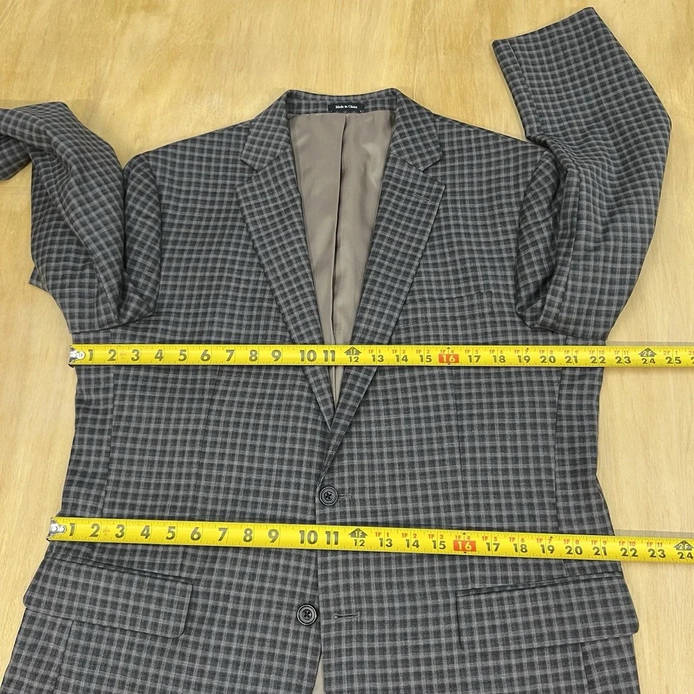Egara‎ Blazer Jacket Sport Coat Mens 44R Slim Fit Wool Brown/Gray Gingham
